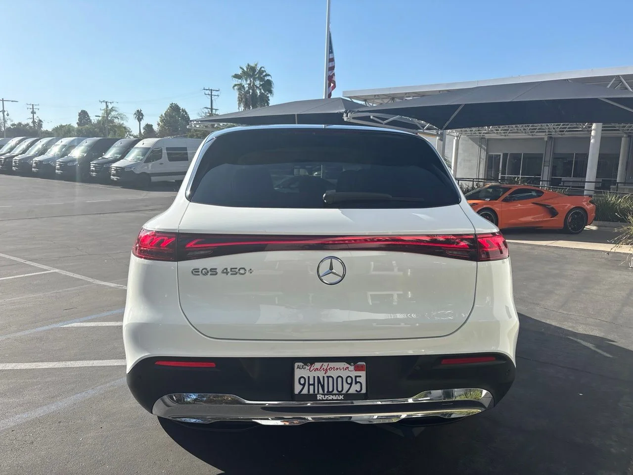 Certified Used 2023 White Mercedes-Benz 450 Sports Utility Premium Trim image 6