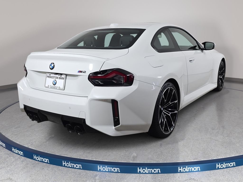 Used 2025 Alpine White BMW  image 6