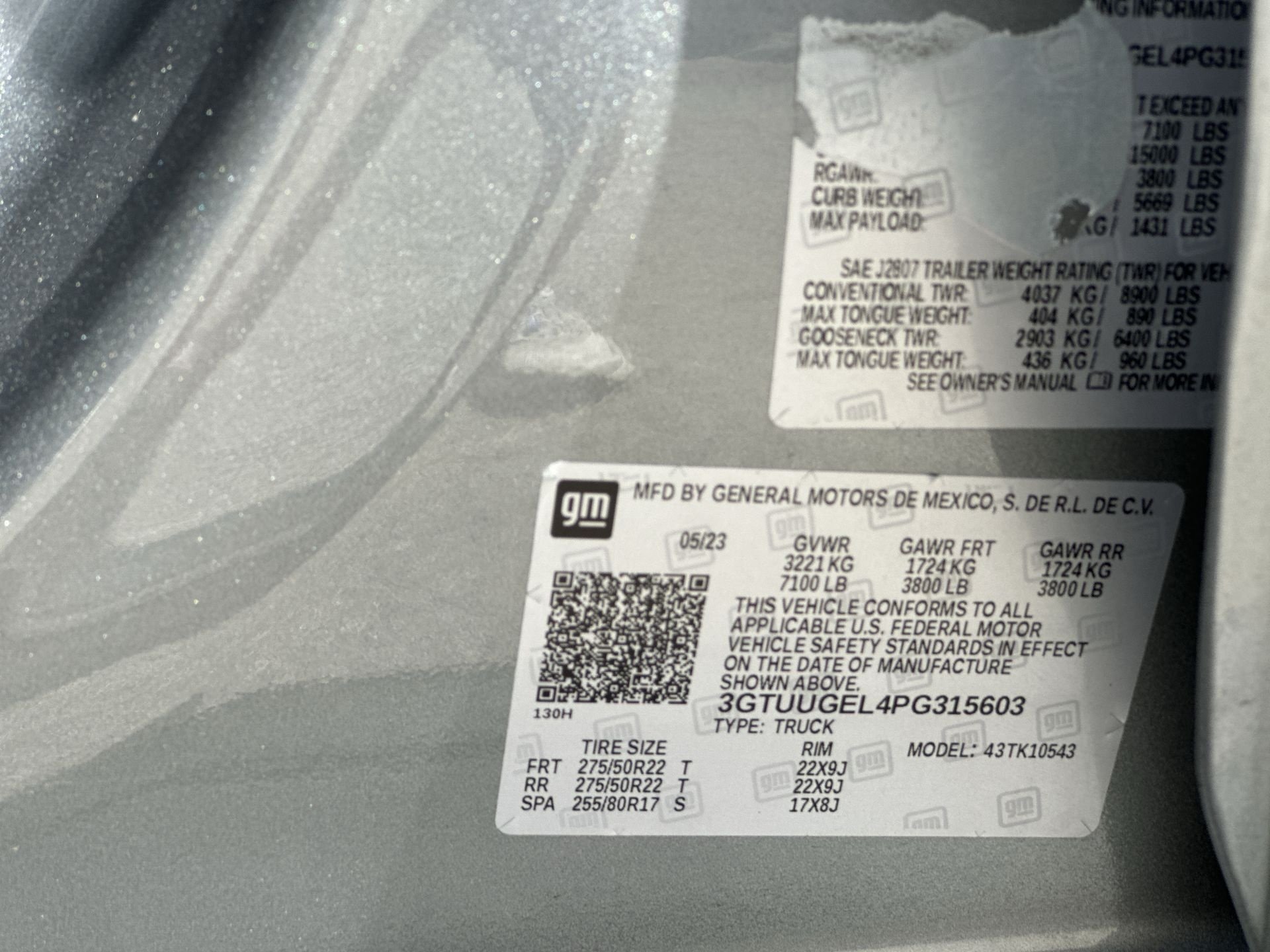 Certified Used 2023 STERLING METALLIC GMC Denali image 34