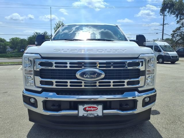 Used 2024  Ford XL image 6