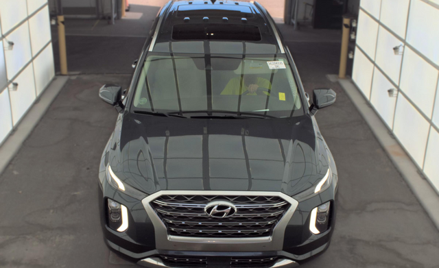 Used 2020 Gray Hyundai Limited image 2