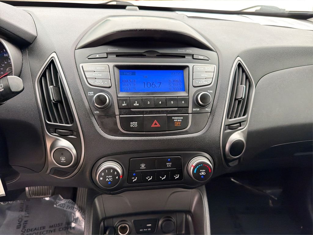 Used 2015 Shadow Grey Metallic Hyundai GLS image 14