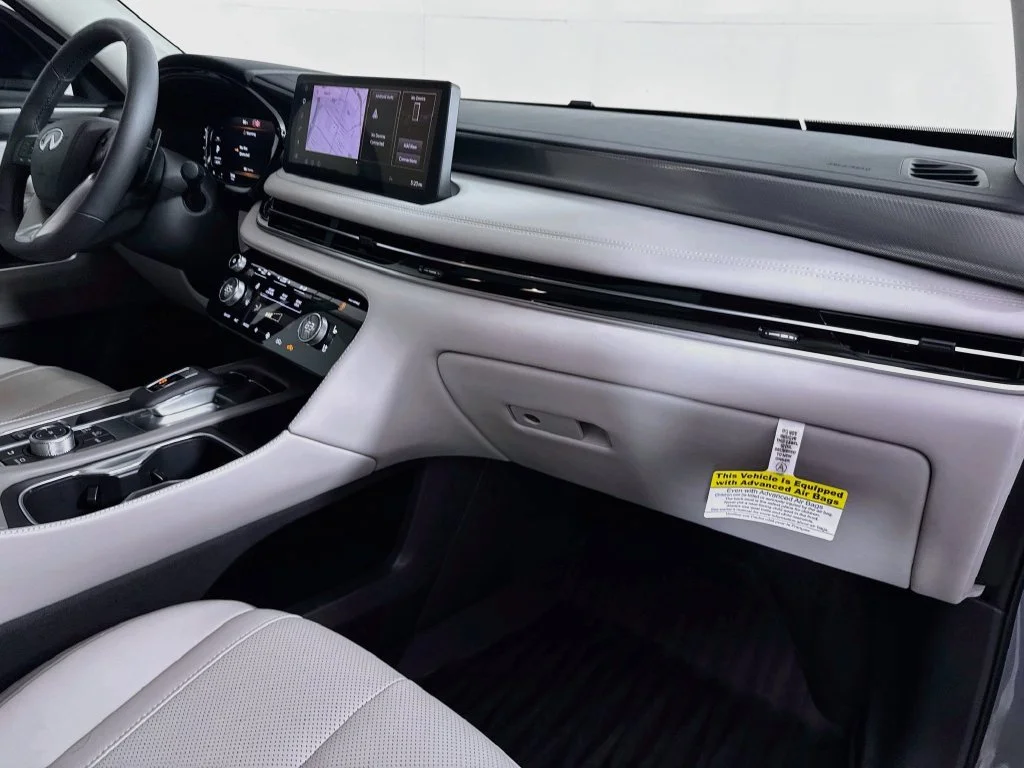 Certified Used 2027 Gray INFINITI LUXE image 41