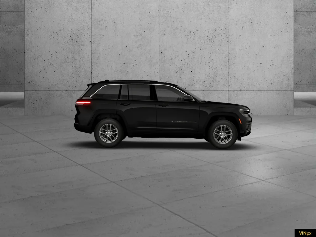 New 2026 Diamond Black Crystal Pearl-Coat Exterior Paint Jeep Laredo image 8