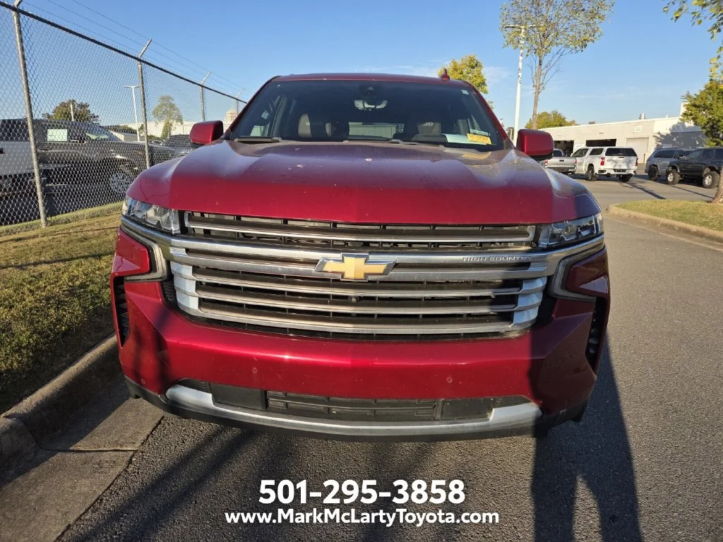 Used 2021 Red Chevrolet High Country image 2