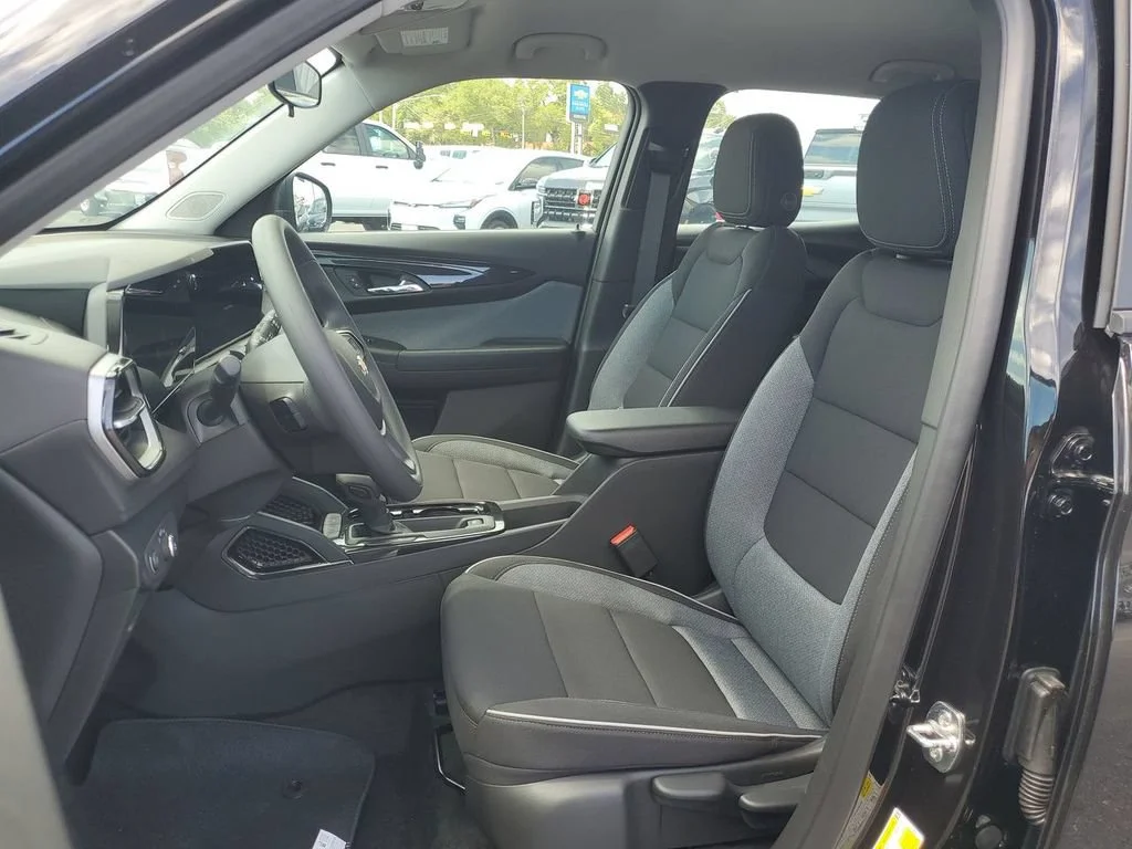 New 2026 Mosaic Black Metallic Chevrolet LS image 18