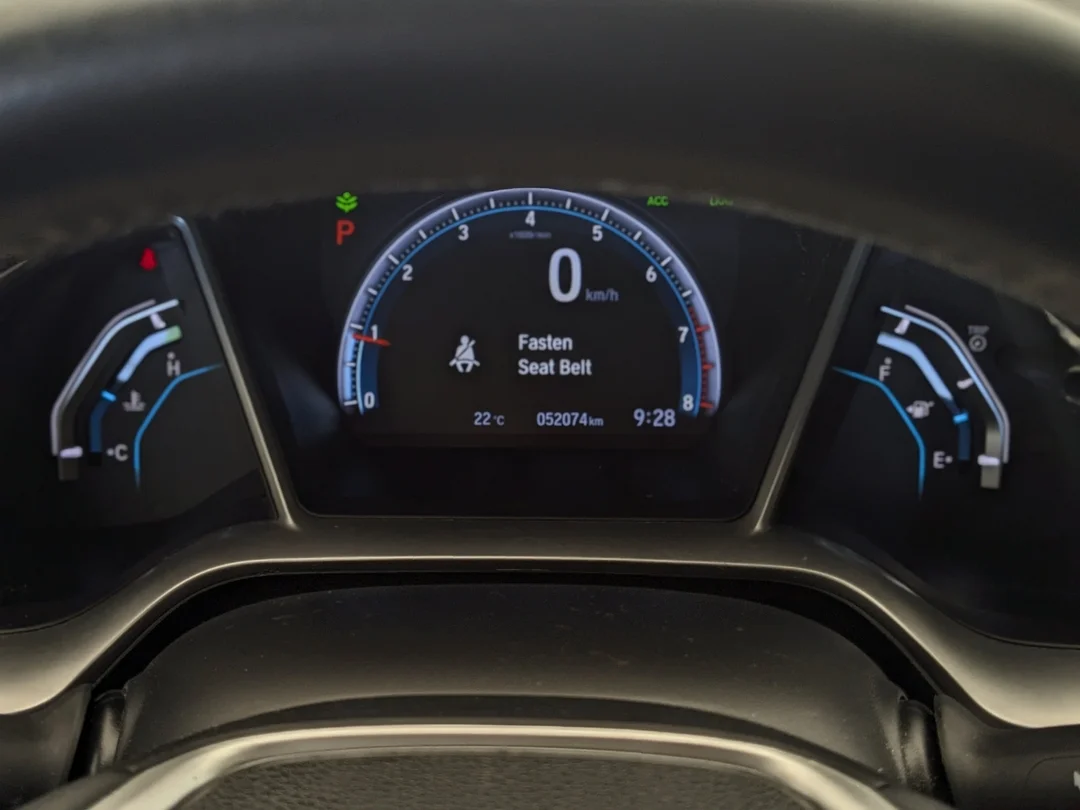 Used 2021 White Honda EX - - FWD - Sunroof - Heated Mirrors - Keyless Entry - Smart Device Integration & More! image 19