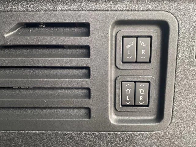 2026 Chevrolet Traverse High Country - Photo 26