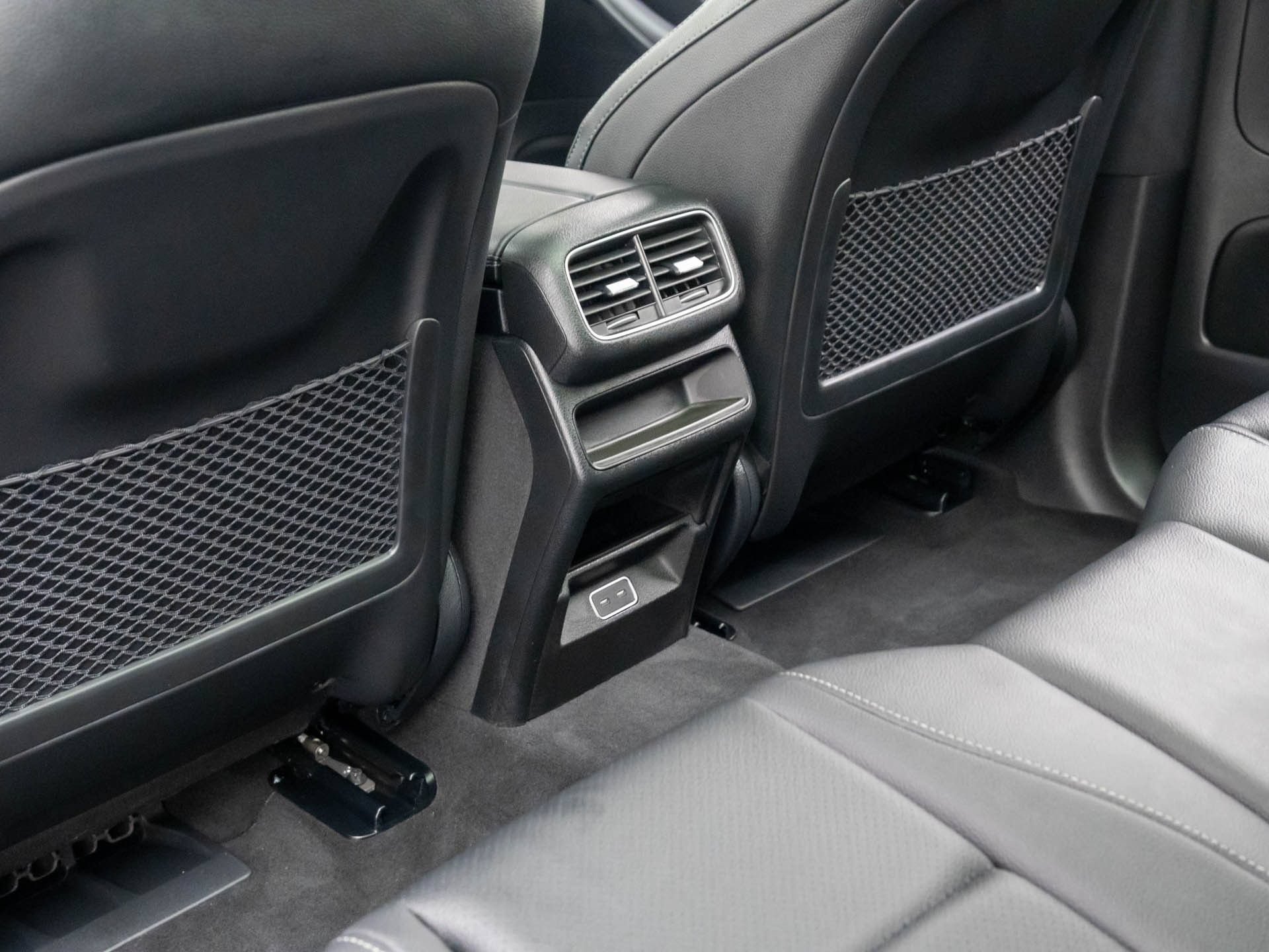 New 2026 Obsidian Black Metallic Mercedes-Benz GLE 350 image 52