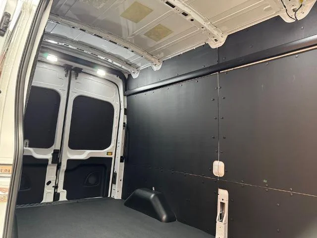 New 2025 Oxford White Ford Cargo Van image 25