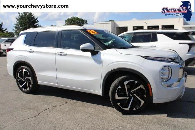 2023 Mitsubishi Outlander SEL