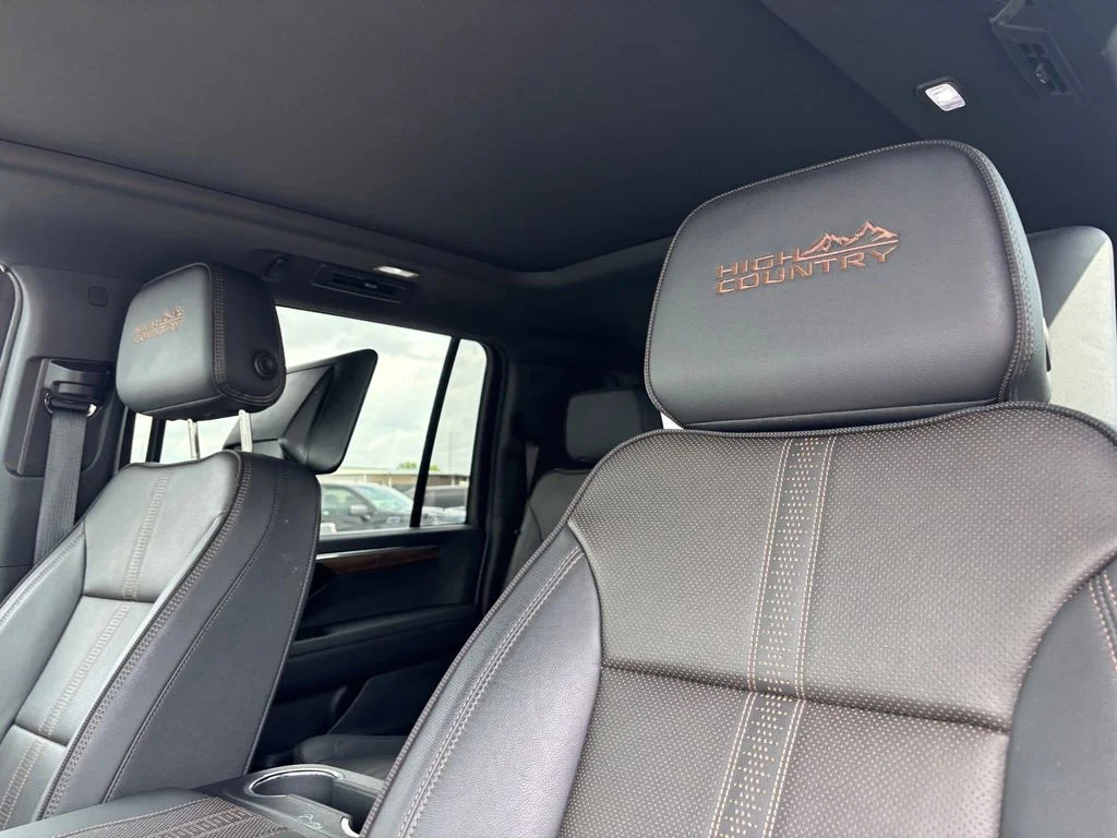 Used 2025 Beige Chevrolet High Country image 11