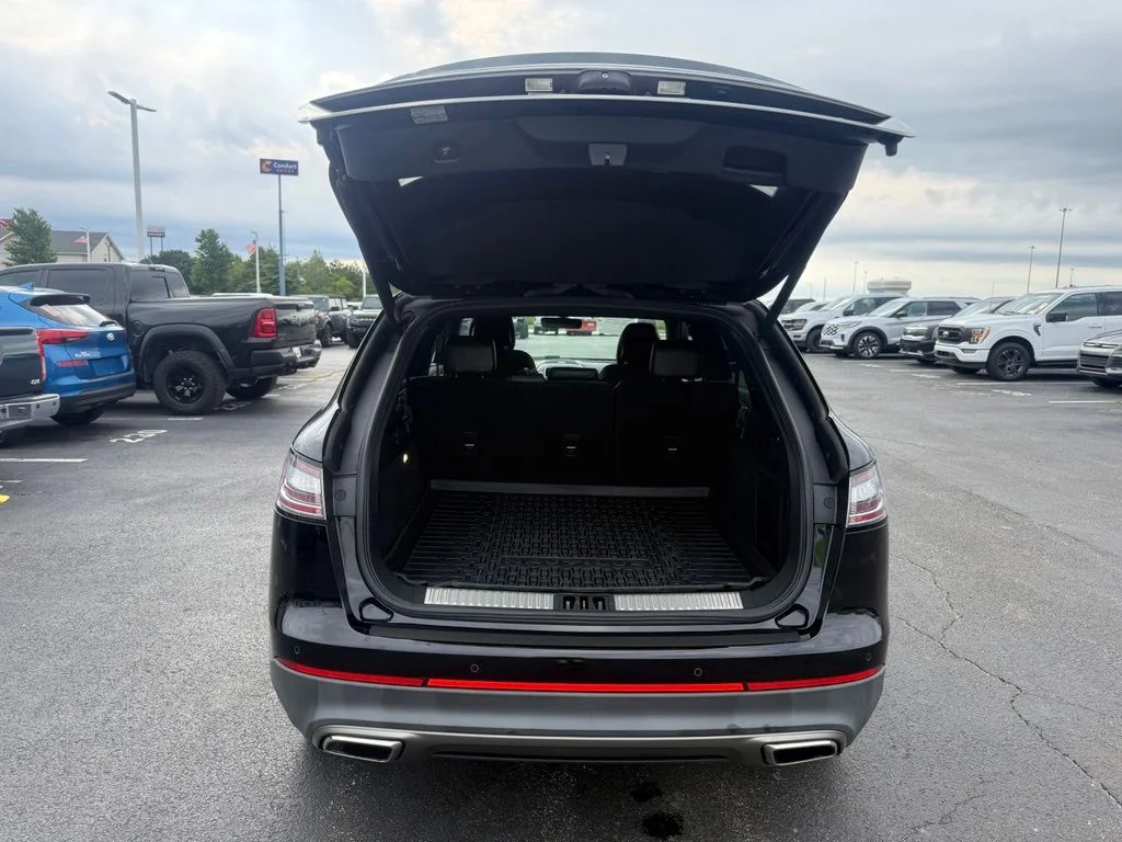 Used 2019 Black Lincoln Reserve image 51