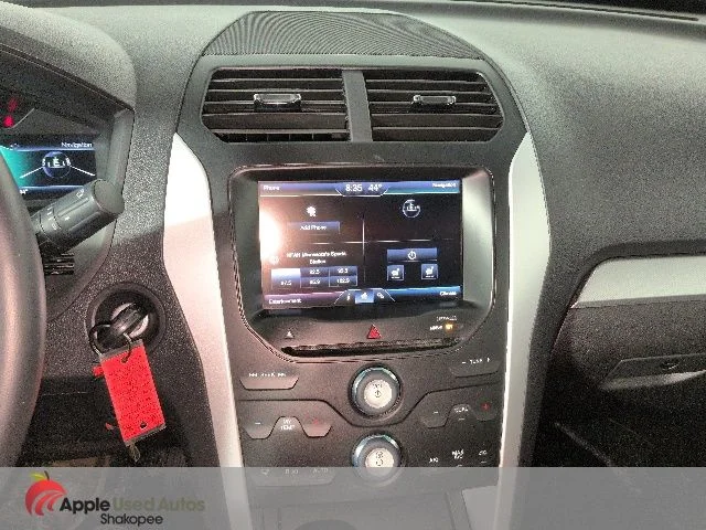 Used 2014 Black Ford XLT image 20