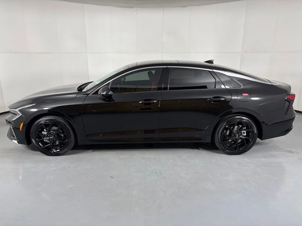 New 2026 Black Kia GT-Line image 5