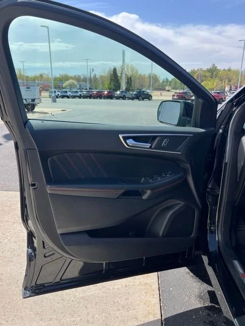 Used 2023 Black Ford ST-Line image 12