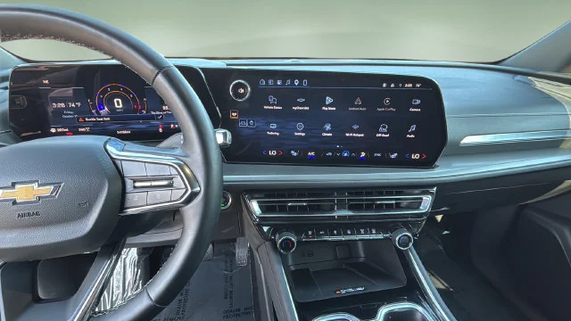 Used 2025 Sterling Gray Metallic Chevrolet LT image 11
