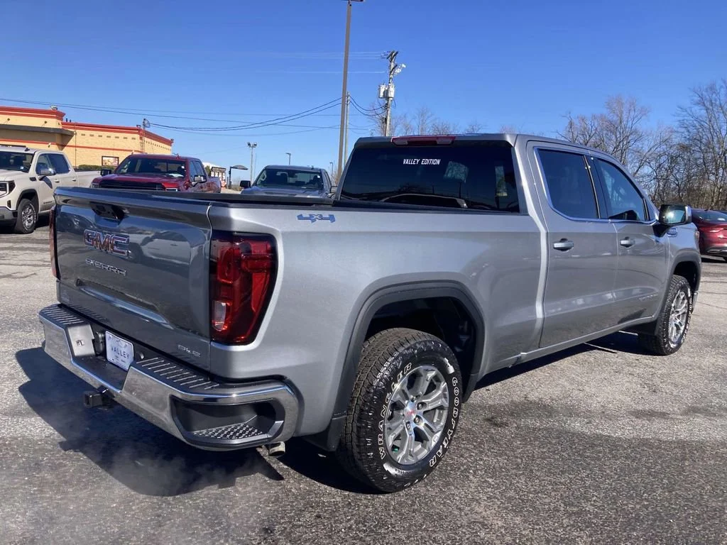New 2026 Sterling Metallic GMC SLE image 4