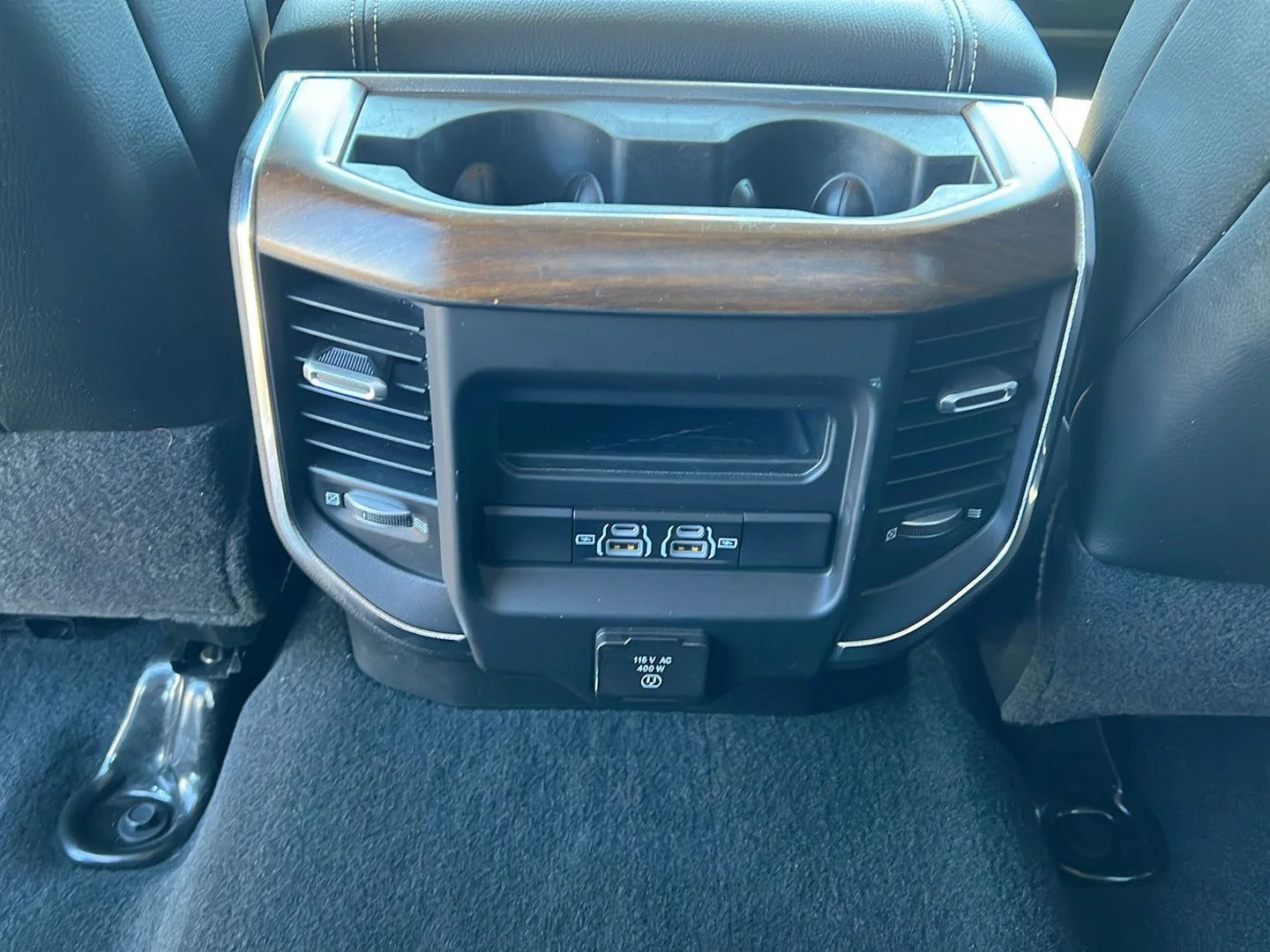 Used 2022 Billet Silver Metallic Clearcoat Ram Laramie image 18