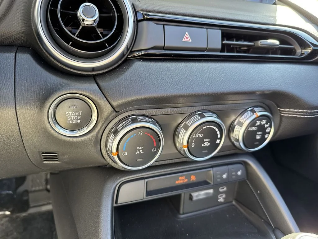 2025 Mazda MX-5 Miata Grand Touring - Photo 50