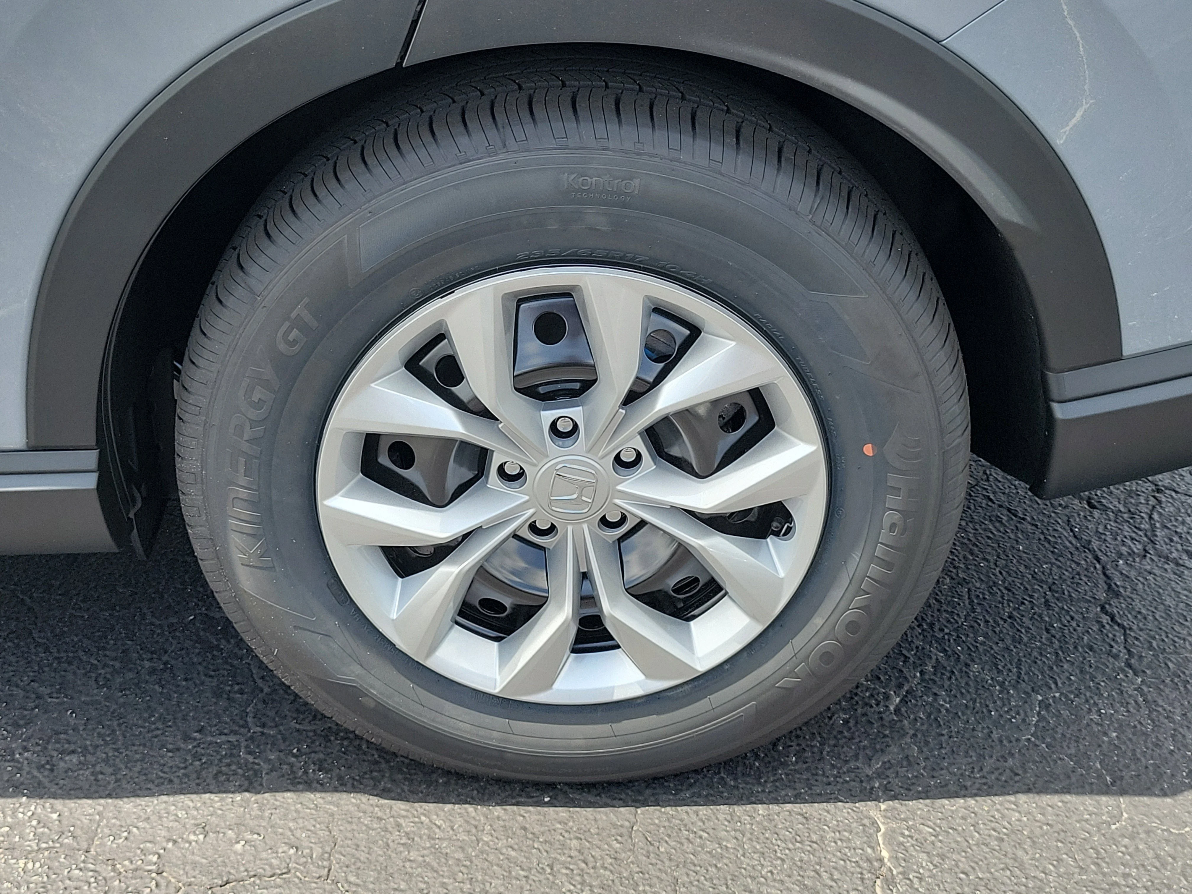New 2026 Urban Gray Pearl Honda LX image 4