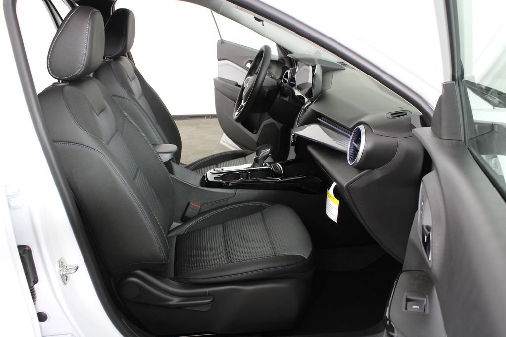 2026 Chevrolet Trax LT - Photo 15