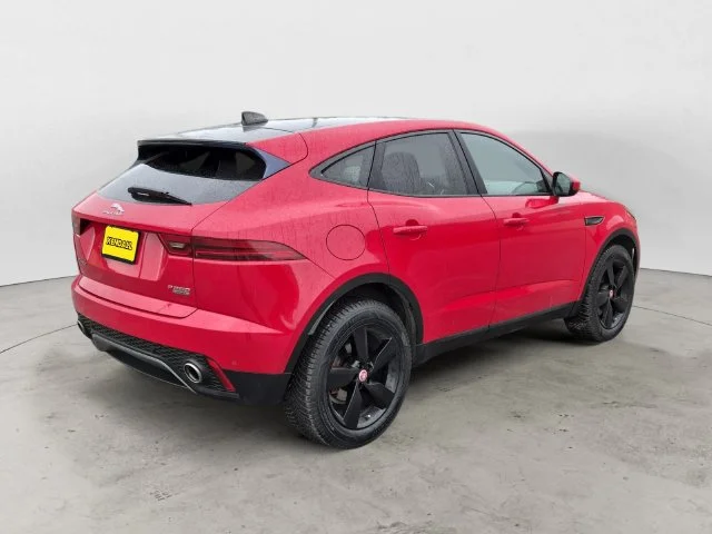 Used 2020  Jaguar Base image 5