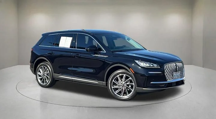 2024 Lincoln Corsair Premiere FWD's photo