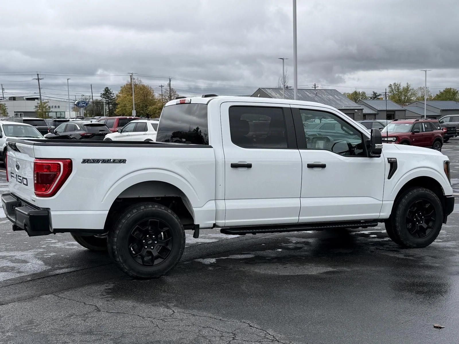 Used 2023 Oxford White Ford XL image 2