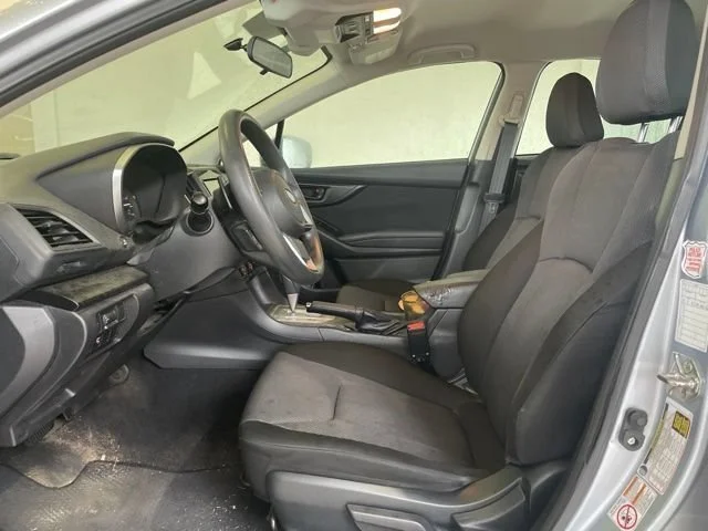 Used 2018 Ice Silver Metallic Subaru Premium image 6