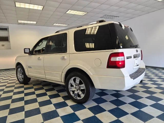 Used 2008  Ford Limited image 5