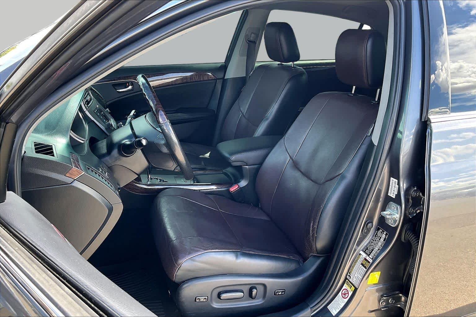 Used 2012 Magnetic Gray Metallic Toyota Limited image 7