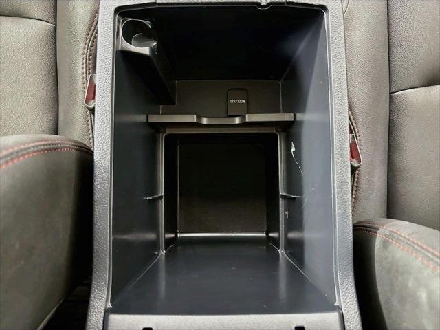 Certified Used 2024 CLASSIC SILVER METALLIC Toyota  image 33