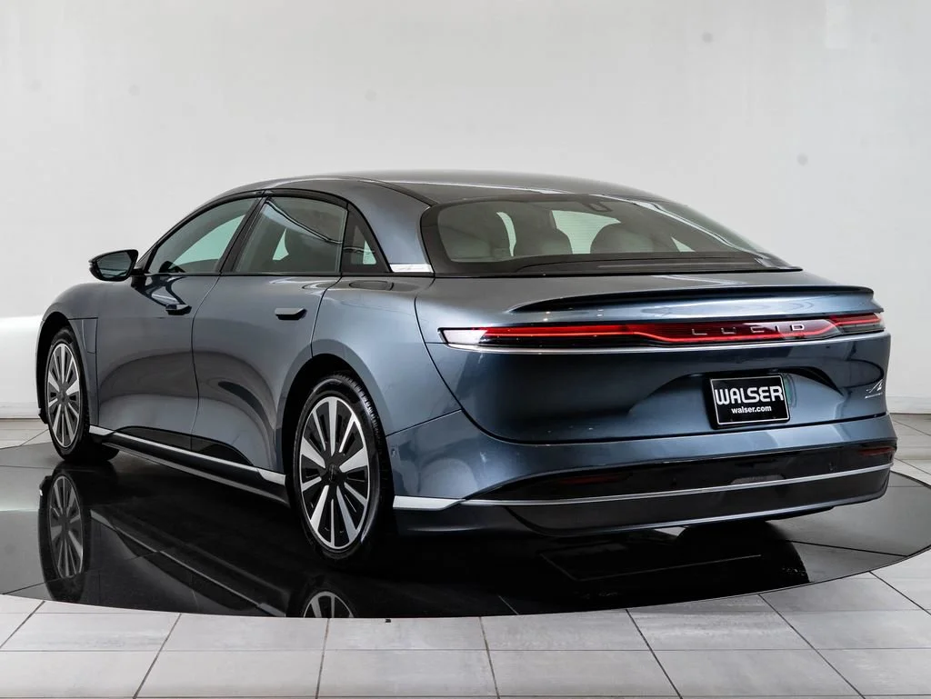 Used 2024 Gray Lucid Touring image 6