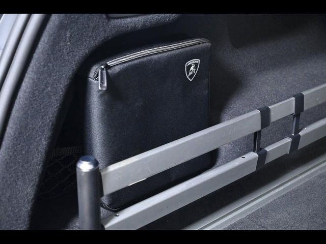 Used 2020 Blue Lamborghini Base image 29