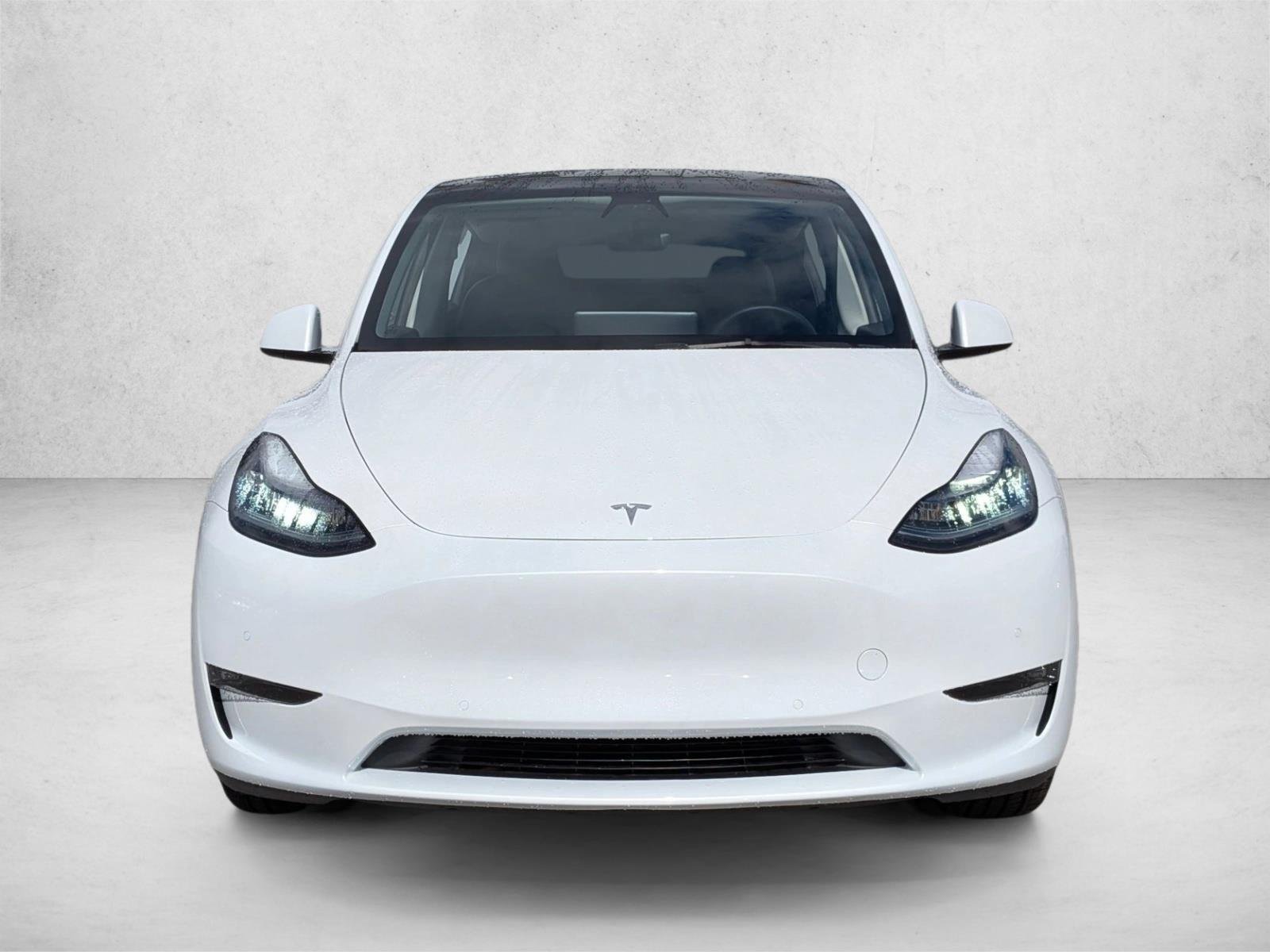 Used 2021 Tesla Model Y Long Range with VIN 5YJYGDEE8MF141951 for sale in Tampa, FL