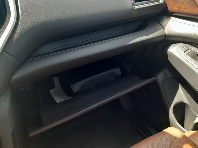 Used 2023 Brown Subaru Touring image 33