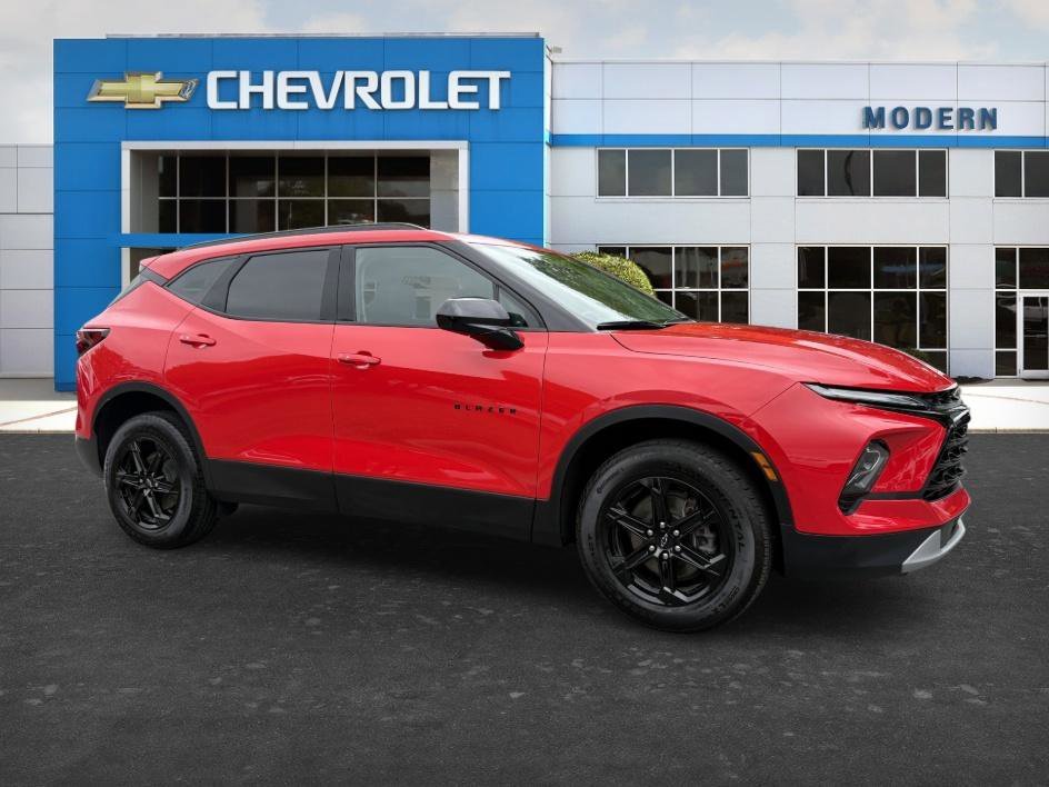 Used 2024 Red Hot Chevrolet 2LT image 6