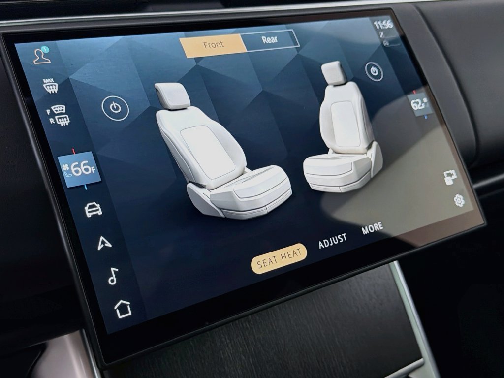 New 2027 Santorini Black Land Rover SE image 21
