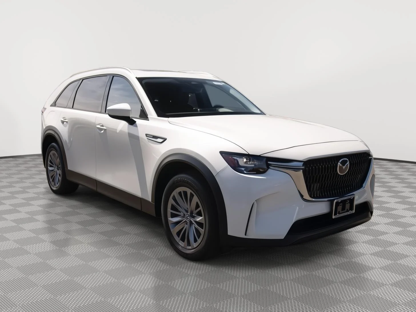 2024 Mazda CX-90 PHEV Preferred Package's photo