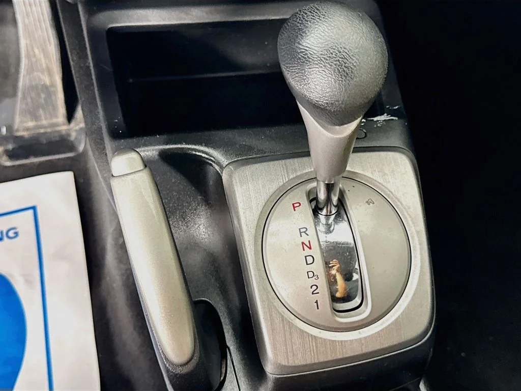Used 2011 Blue Honda LX-S image 19