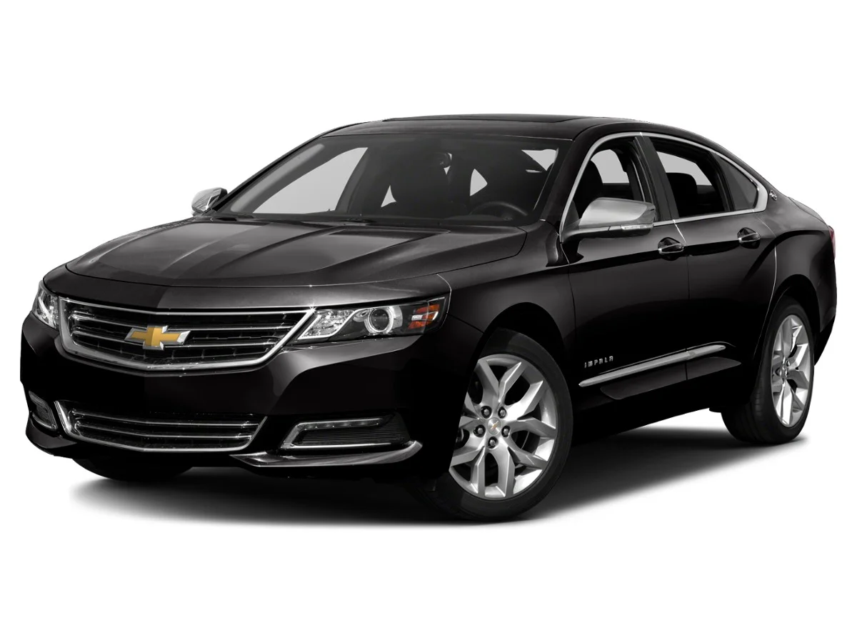 Used 2015 Silver Chevrolet LT image 1