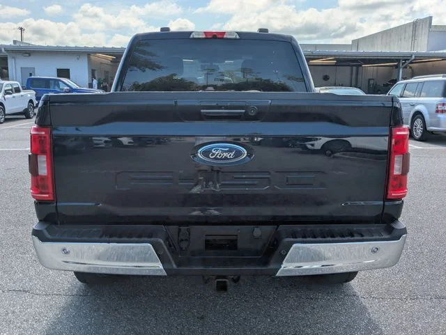 Used 2021 Blue Ford XLT image 4
