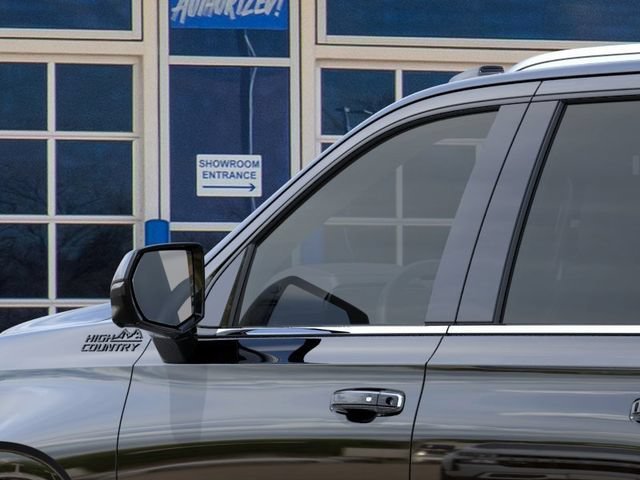 2026 Chevrolet Suburban High Country - Photo 15