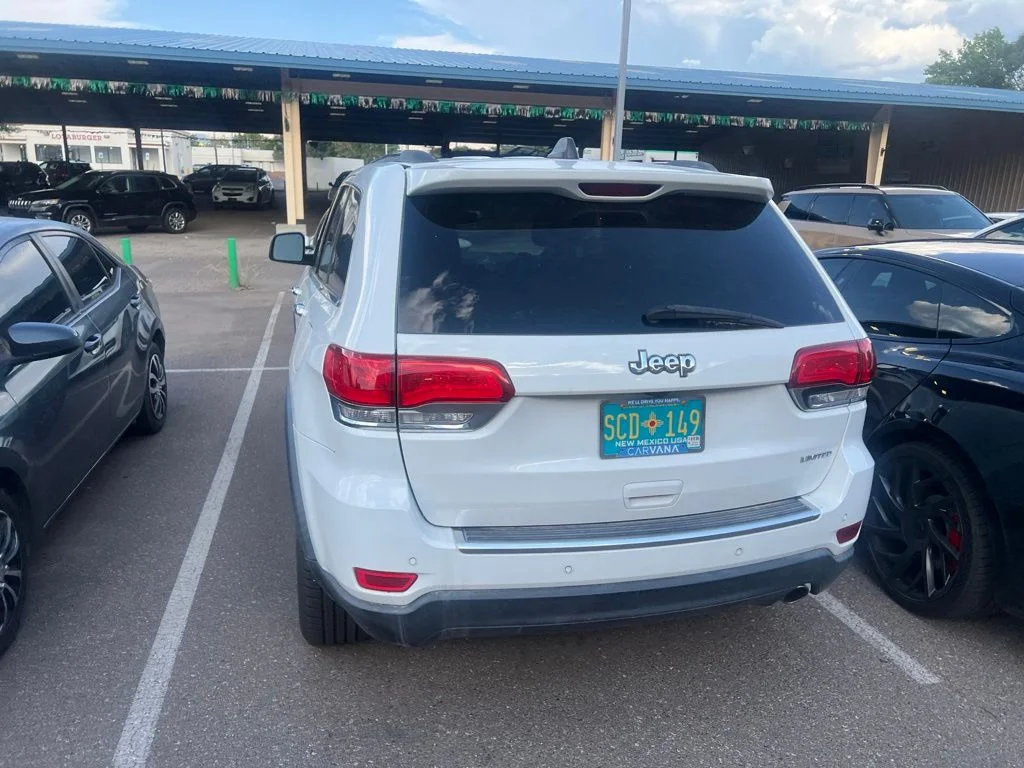 Used 2019 White Jeep Limited image 7