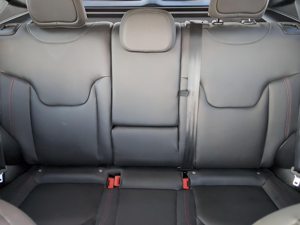 Used 2021 Omaha Orange Clearcoat Jeep Trailhawk image 25