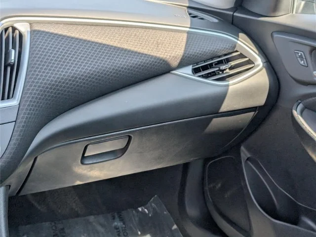 Used 2024 Gray Chevrolet LT image 18