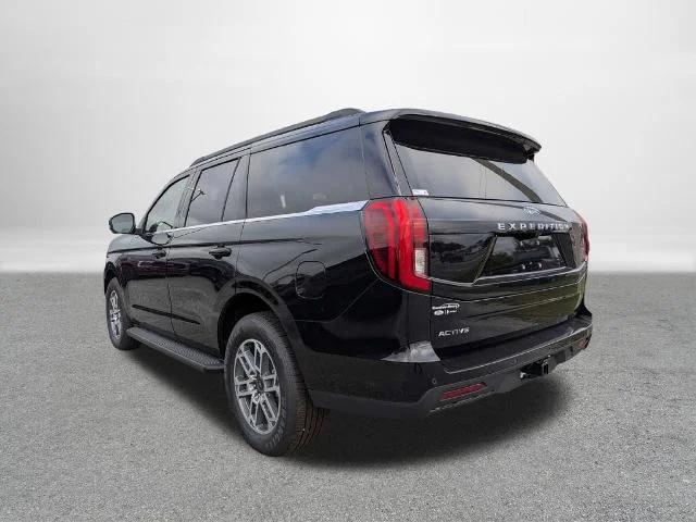 New 2026 Agate Black Metallic Ford Active image 38