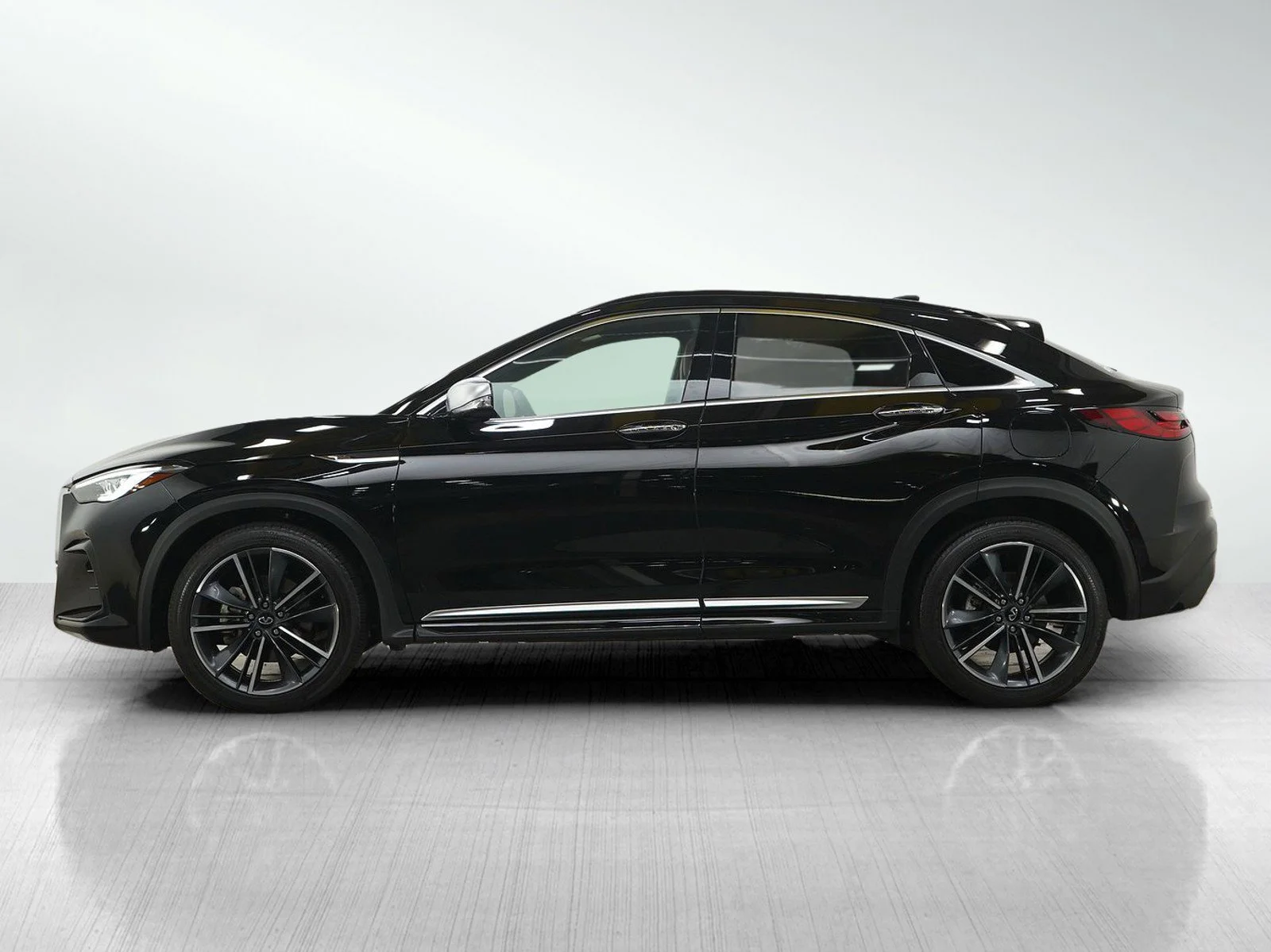 Used 2025 INFINITI QX55 Sensory with VIN 3PCAJ5LR6SF106658 for sale in Minneapolis, Minnesota