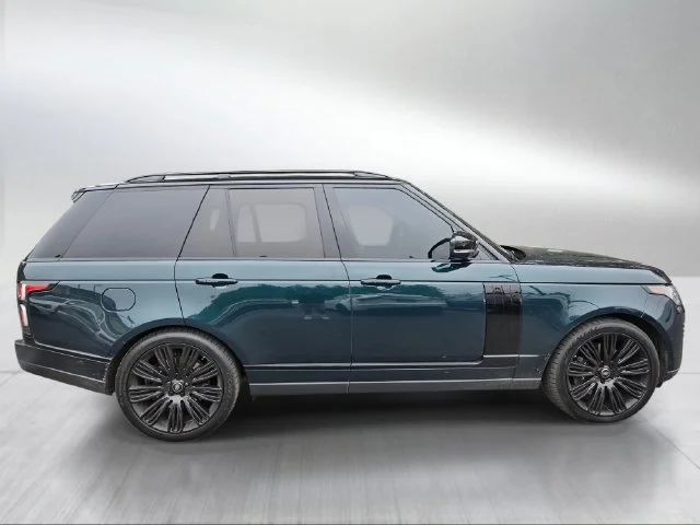 Used 2019 British Racing Green Land Rover 5.0L V8 Supercharged image 2